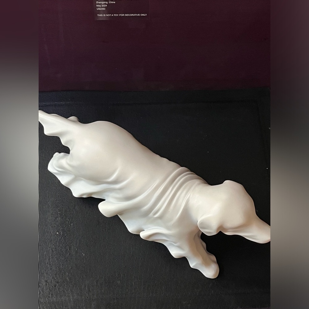 Cracker Barrel Purple and White Ghost Dog Figurine - Picture 5 of 6